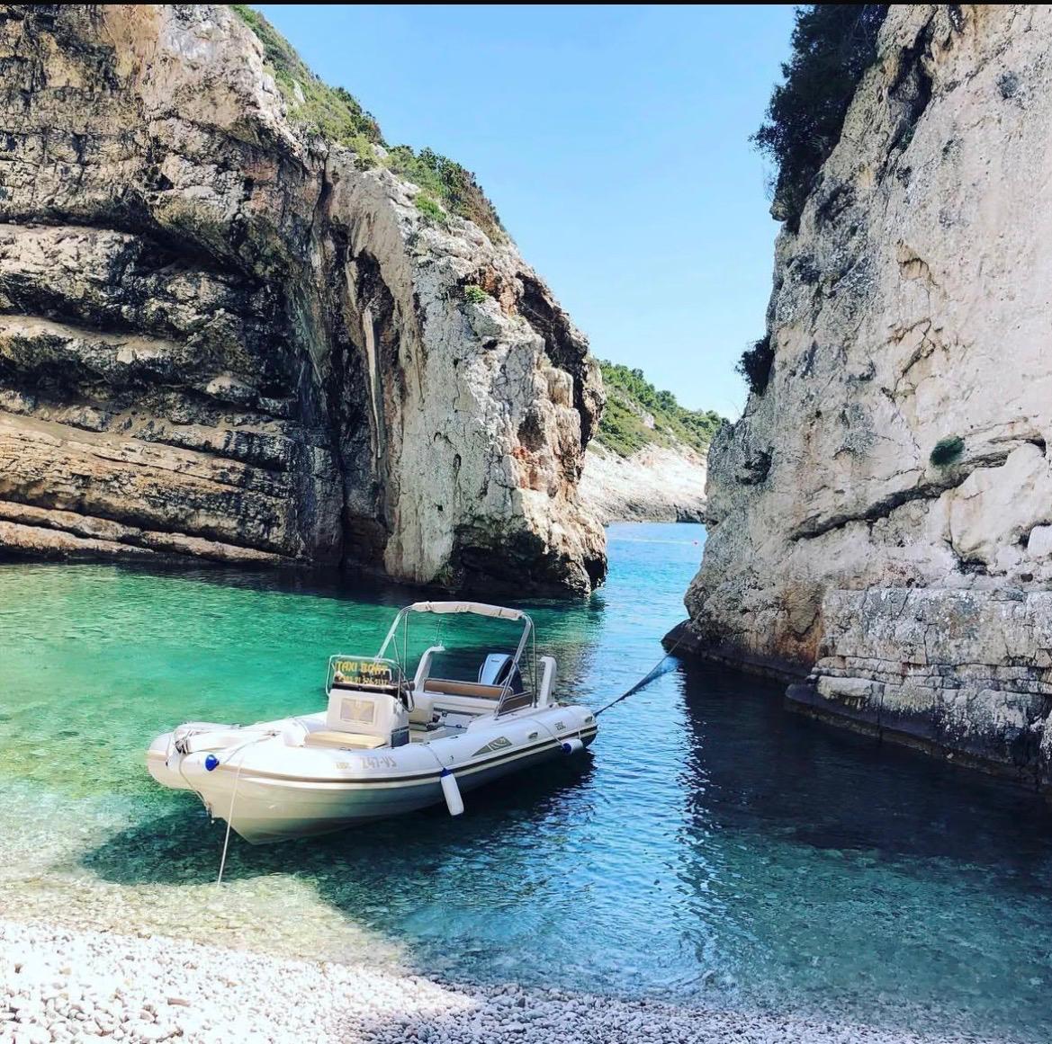 BSC 75 open RIB from the side